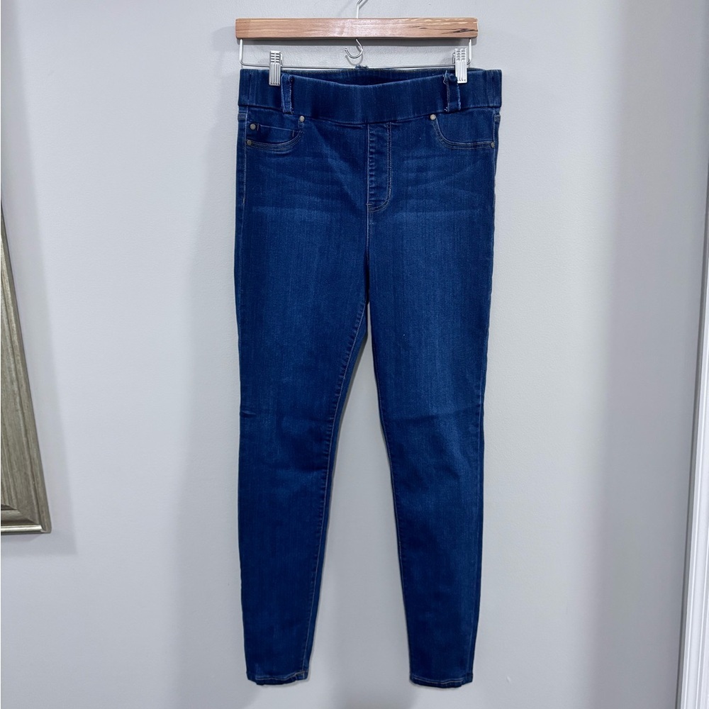 Women's Liverpool Dark Blue Women's Jeggings. Size 12/31